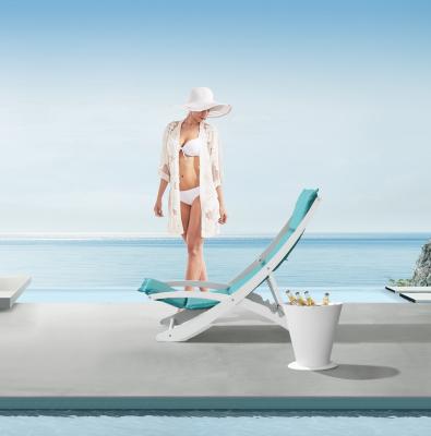 Caribbean folding lounge chair